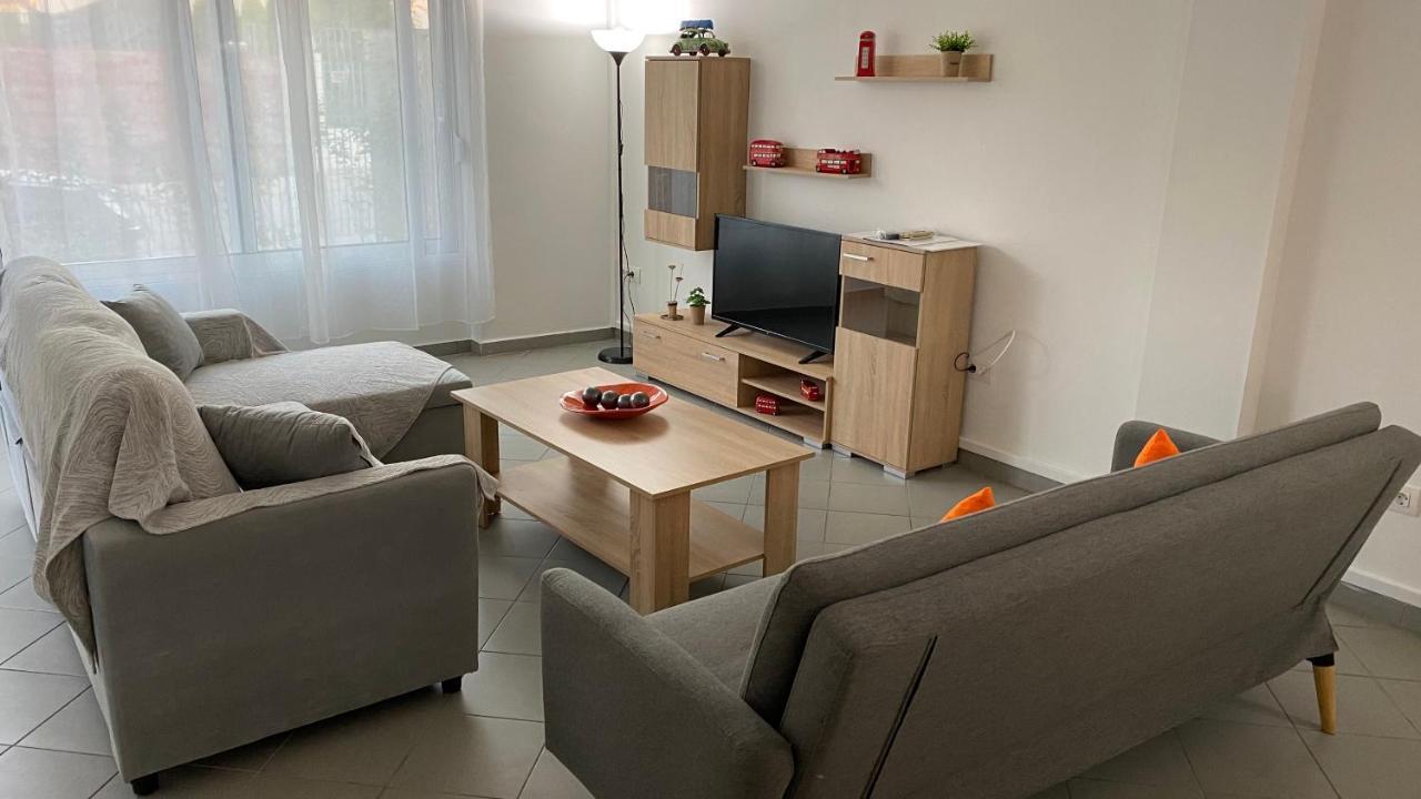 Apartamento Patras Romeο House Exterior foto