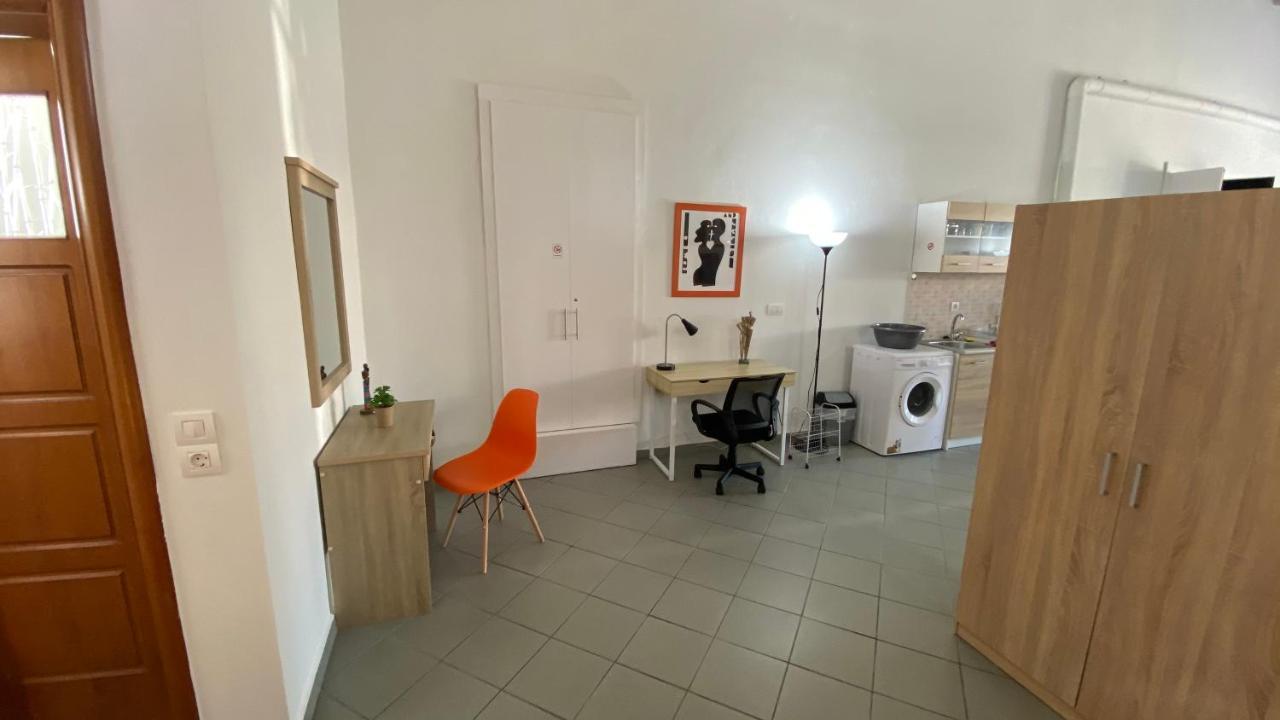 Apartamento Patras Romeο House Exterior foto