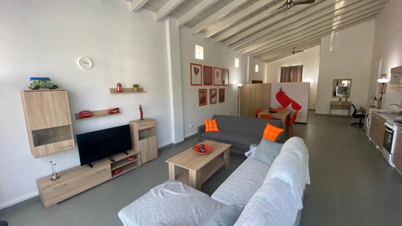 Apartamento Patras Romeο House Exterior foto