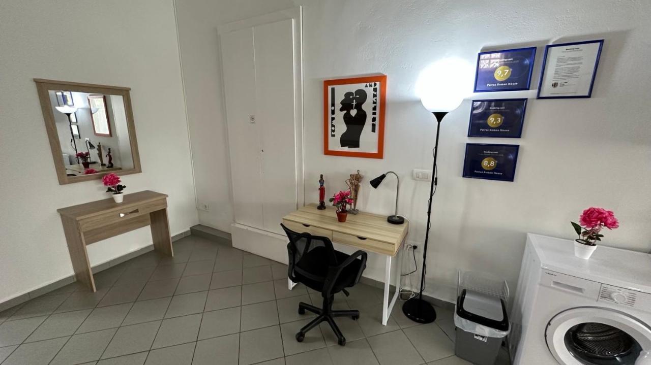 Apartamento Patras Romeο House Exterior foto